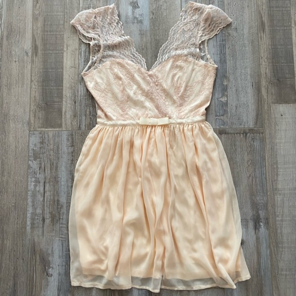 ASOS dress size 4